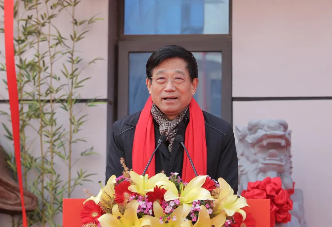 888电子中心：✅未来科技体验馆：888电子中心新篇章？